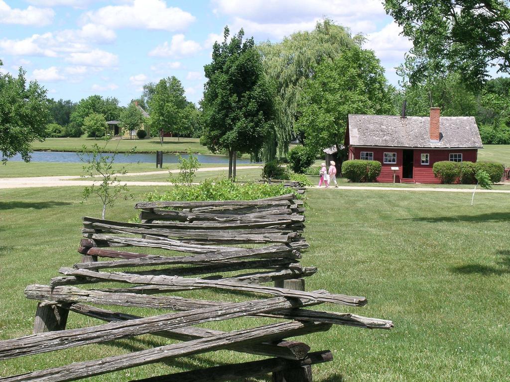 Amish Inn Nappanee Ngoại thất bức ảnh